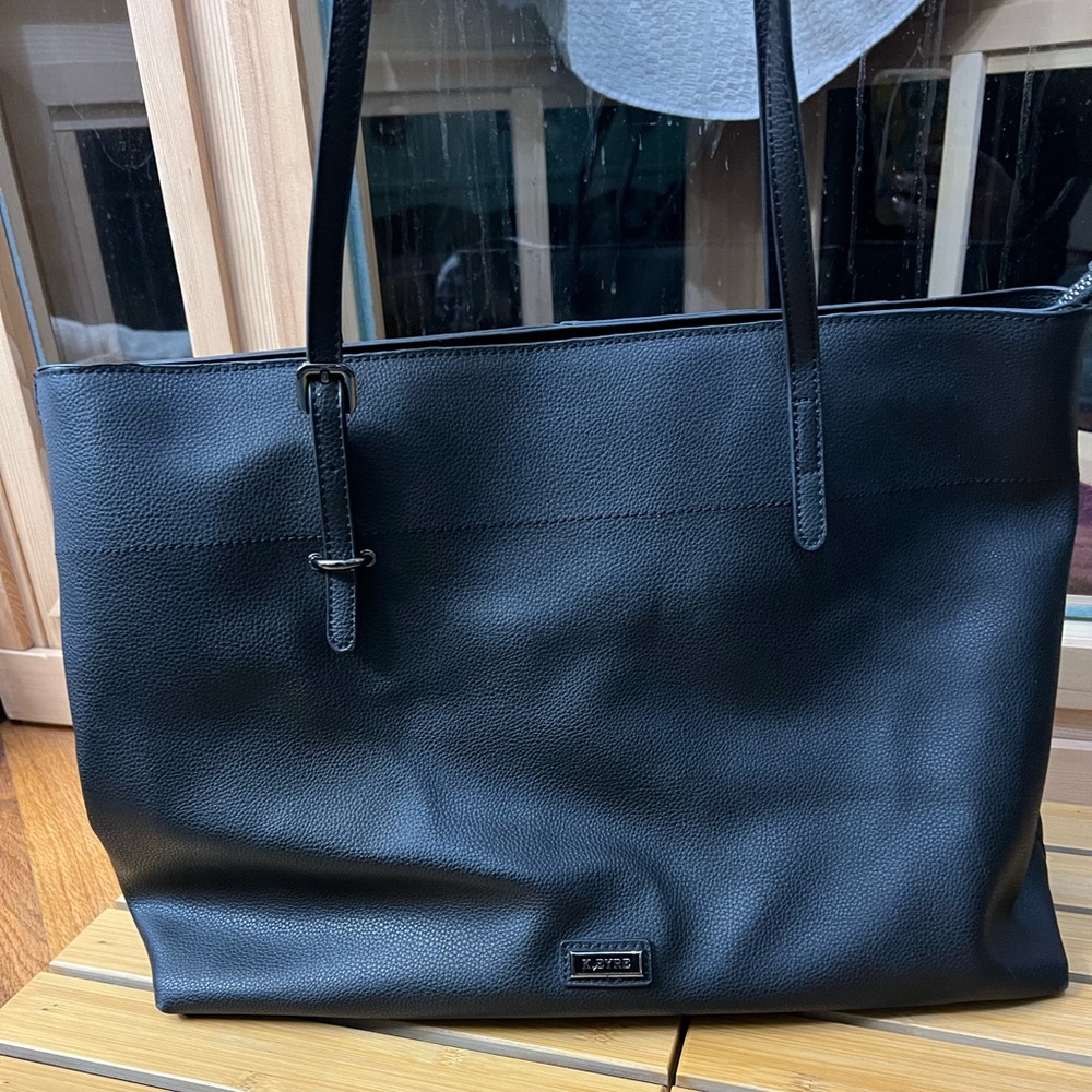 K.EYRE BlackTote Bag